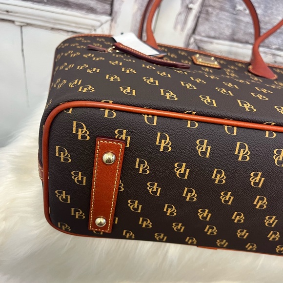 Dooney & Bourke Brown Tmoro Monogram Tote Bag NWT - Picture 4 of 10